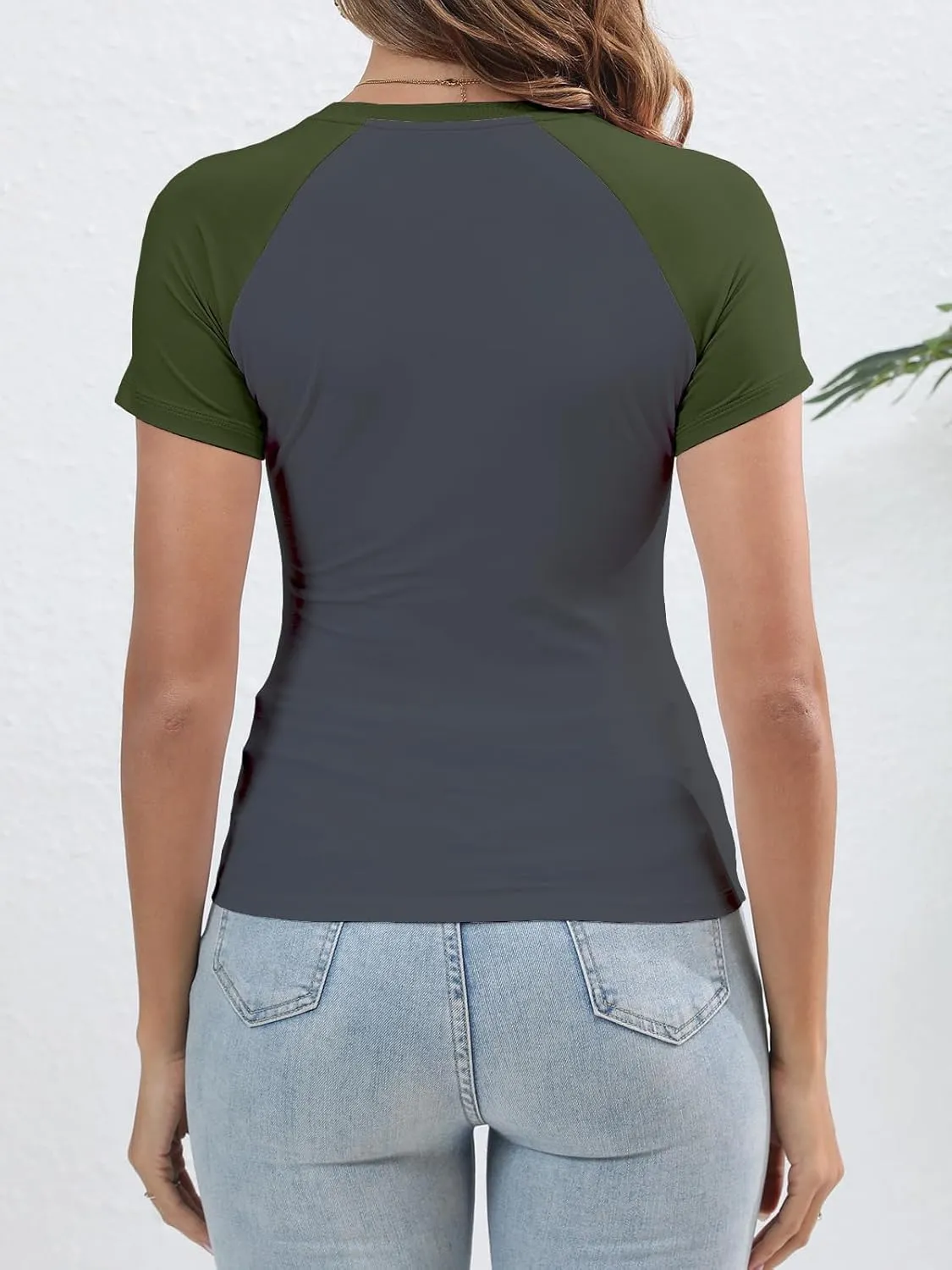 Abardsion Trendy Baby Tees for Women Y2K Shirts Cute Short Sleeve Crewneck Slim Fit Going Out Tops